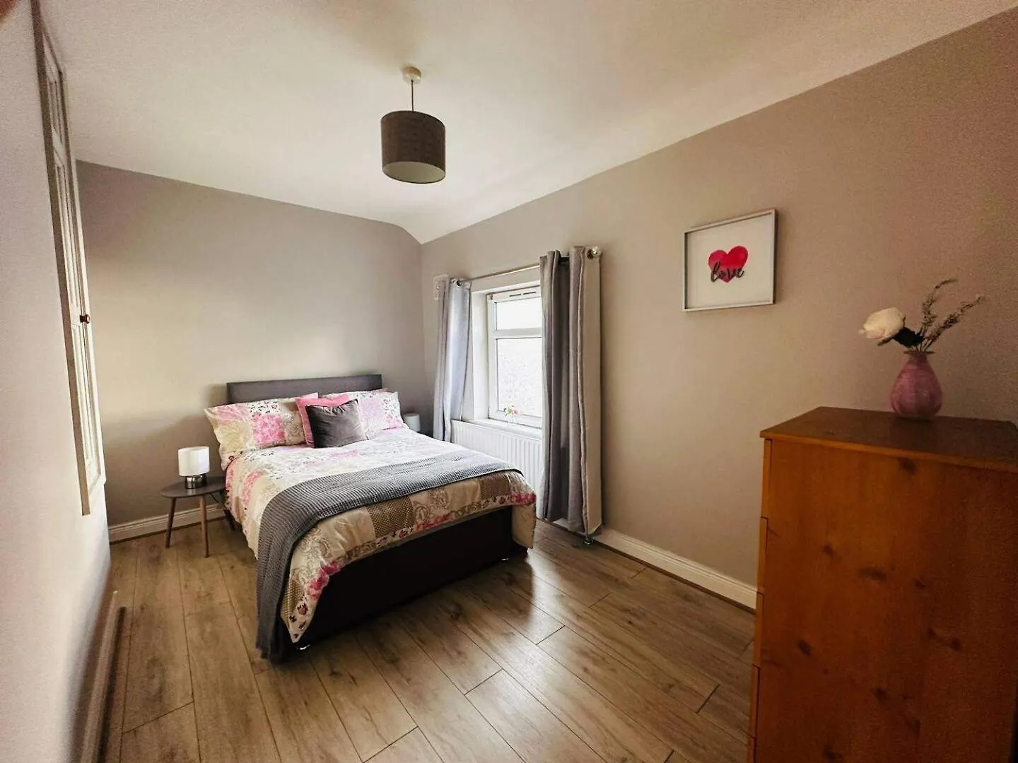 Villa Belfast Gaeltacht Quarter - 2 Beds - Sleeps 4 Casa vacanze